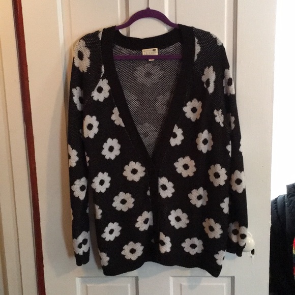 black daisy cardigan
